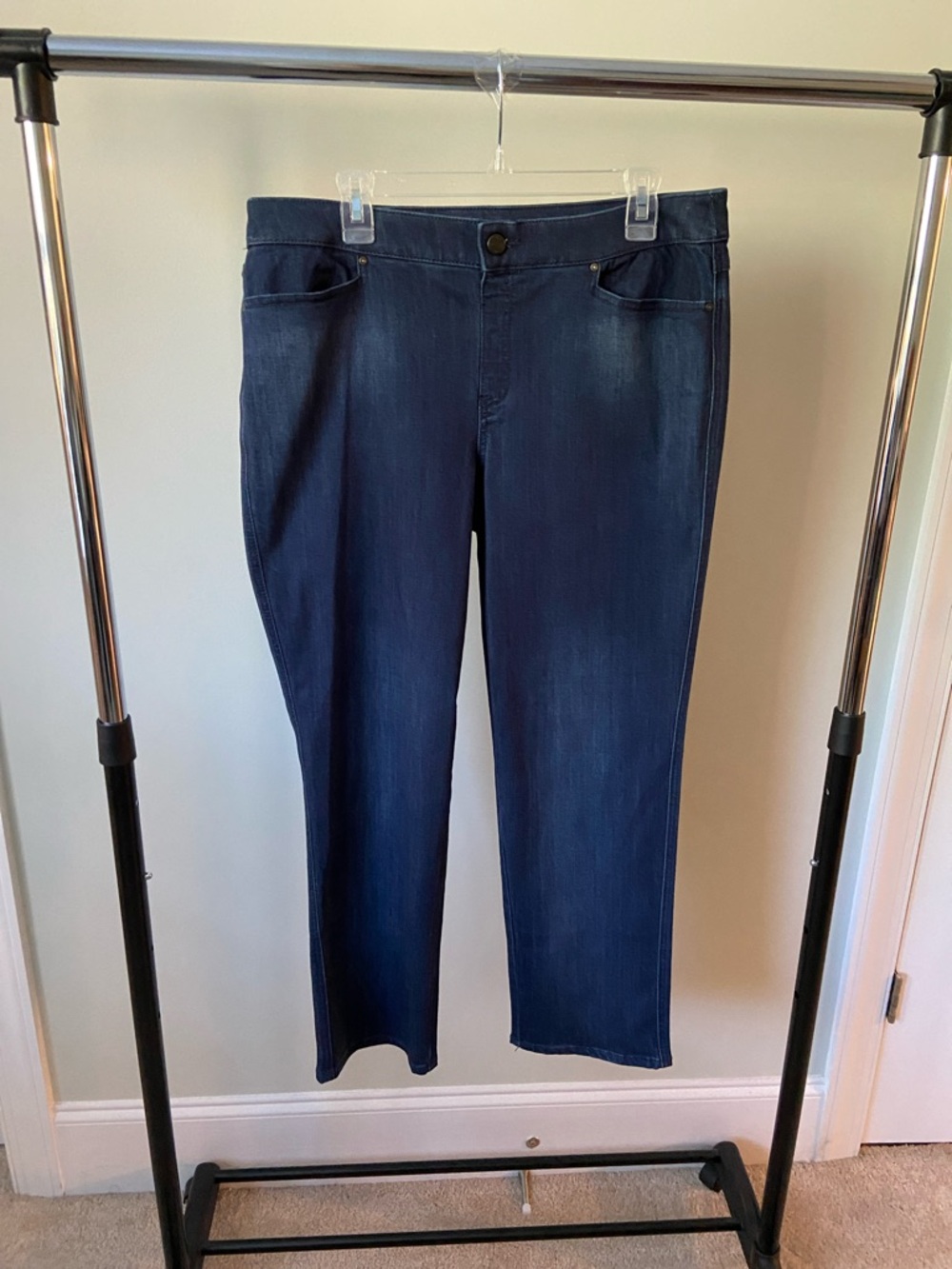 Intro Dark Blue Women’s Straight Stretch Jeans
